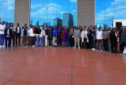 gender-based group photo